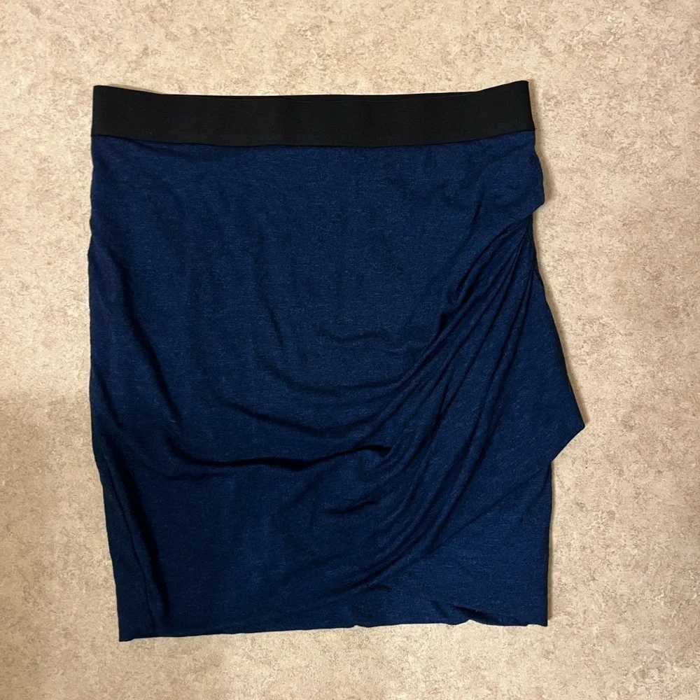 Express Ruched Skirt - Picture 1 of 2